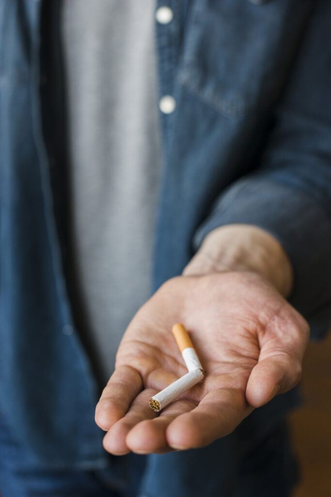 Soin et nettoyage énergétiques, écoute et parole actives et dépendance à la cigarette, arrêt du tabac.